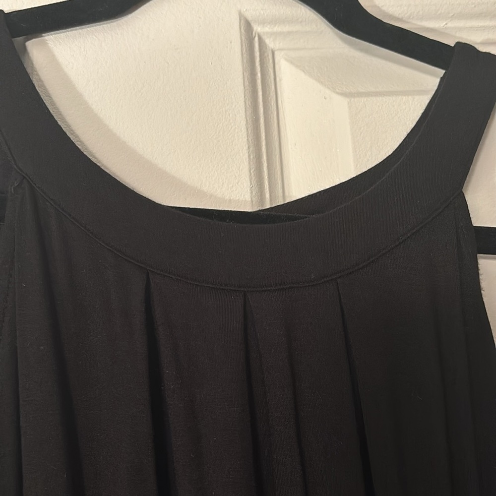 Black Halter Loose Tank - Picture 3 of 7